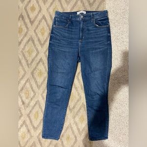 Abercrombie & Fitch Super Skinny High Rise Curve Love Jeans